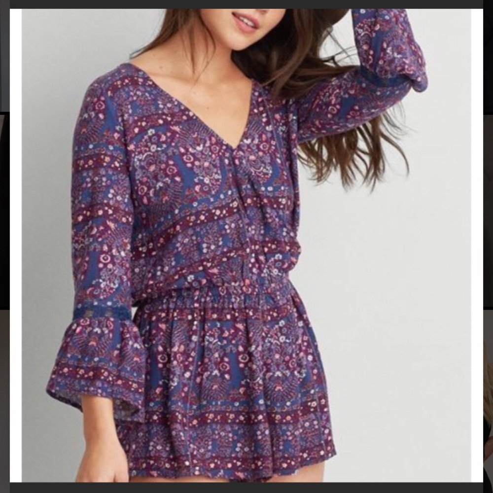 American Eagle Long Sleeve Romper Floral Print XS